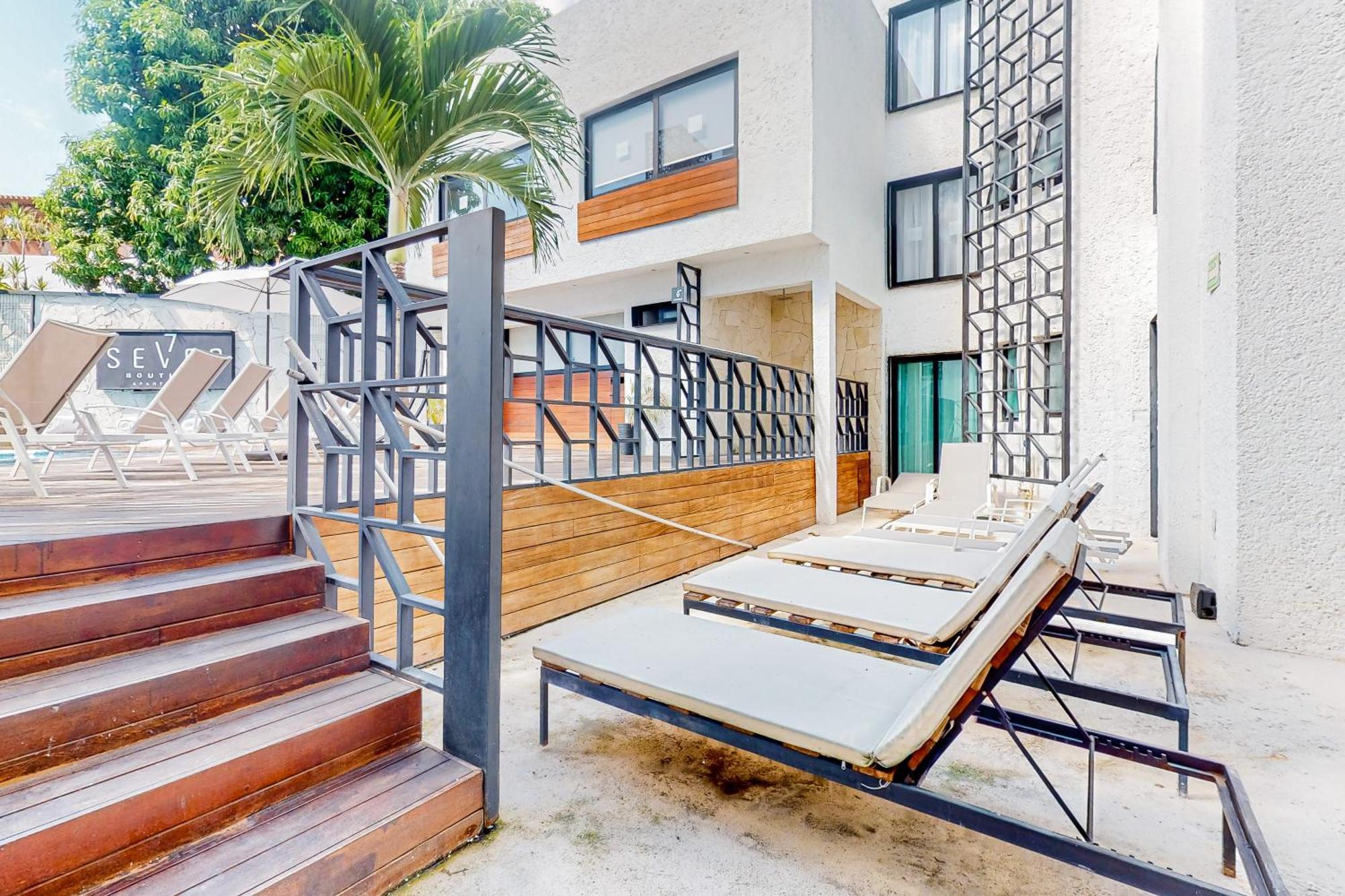 Seven Boutique #1 Aparthotel Cancún